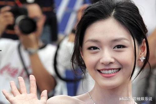 吃瓜娱乐八卦大s,娱乐圈的瓜田，她如何成为焦点人物？